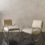 كرسي مفرد بقاعدة دائرية